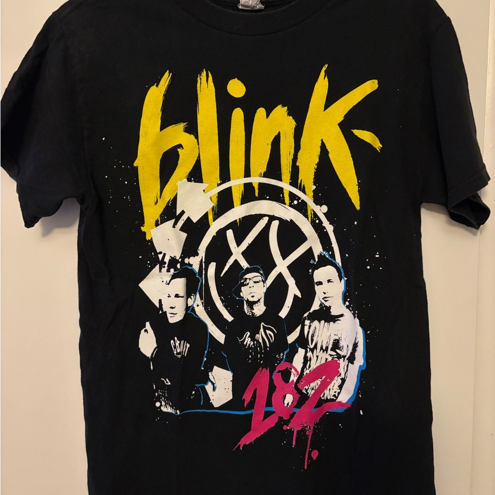 Blink 182 tour T-shirt